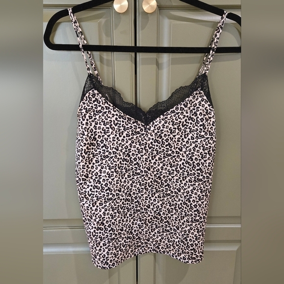 Abercrombie & Fitch Tops - Abercrombie & Fitch satin lace cheetah print camisole top